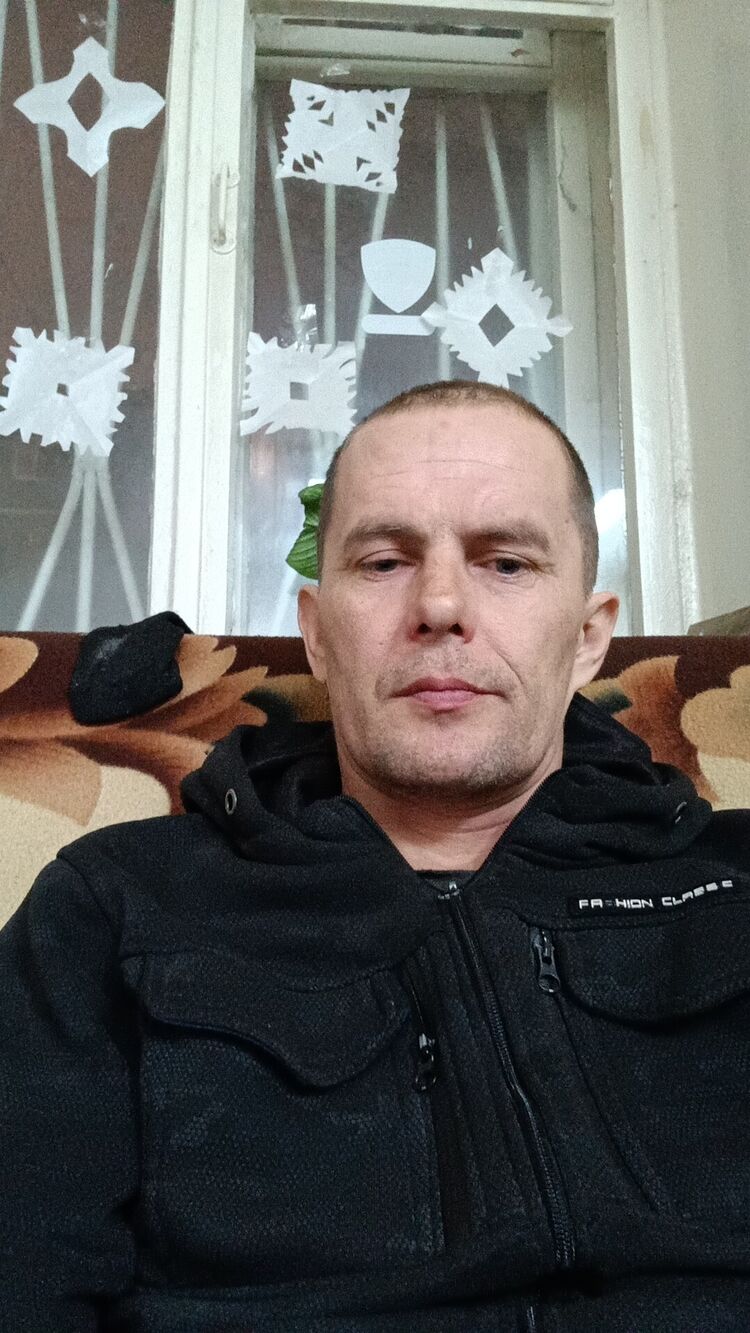  33117361  , 46 ,    