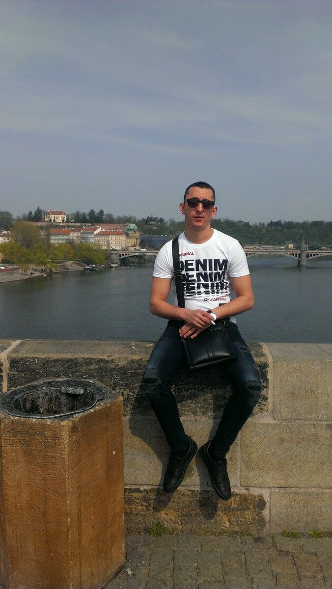  Praha,   Stanislav, 31 ,   ,   , c 