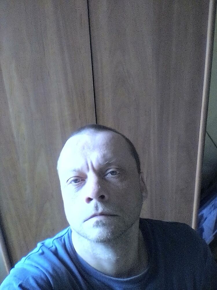  15122921  , 52 ,    