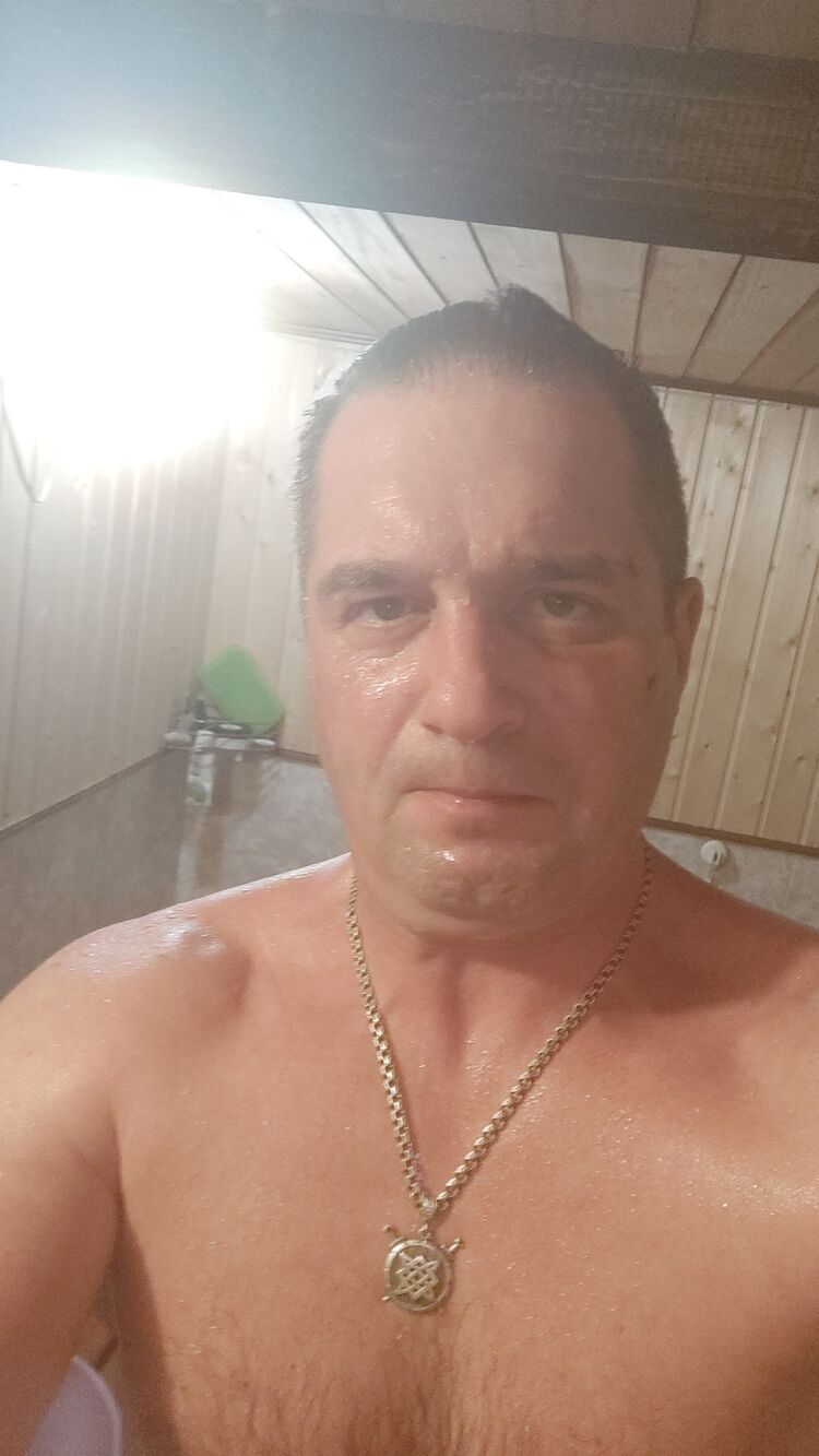  37878331  , 49 ,     
