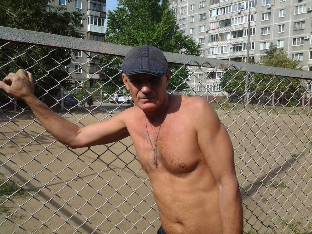   ,   Oleg, 60 ,   