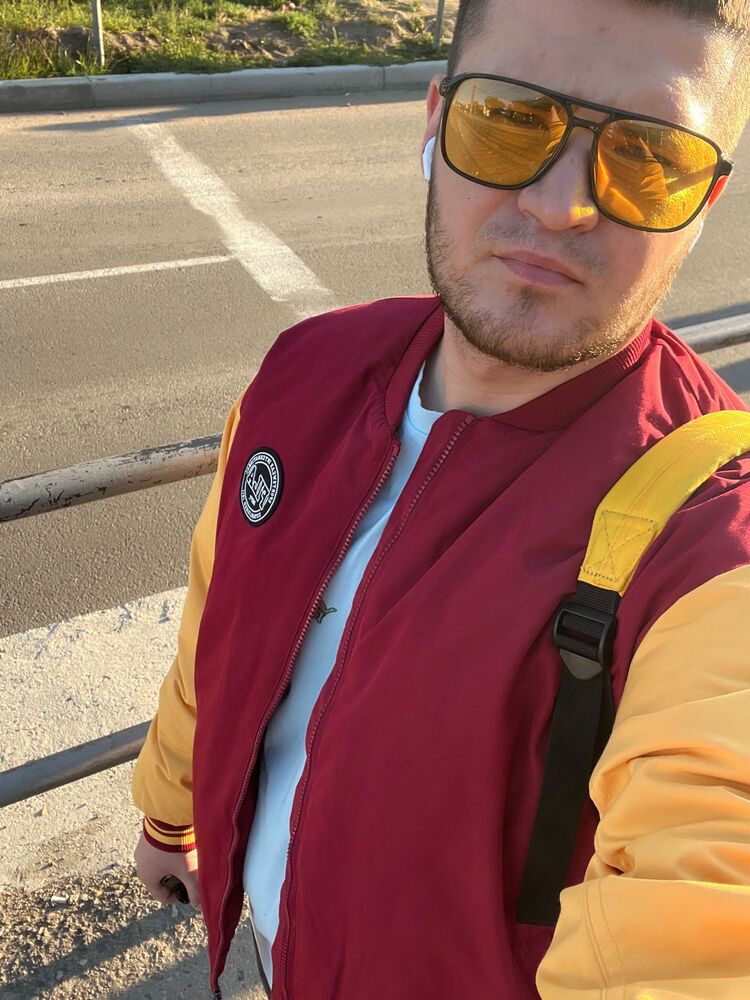  29729131  , 28 ,    -