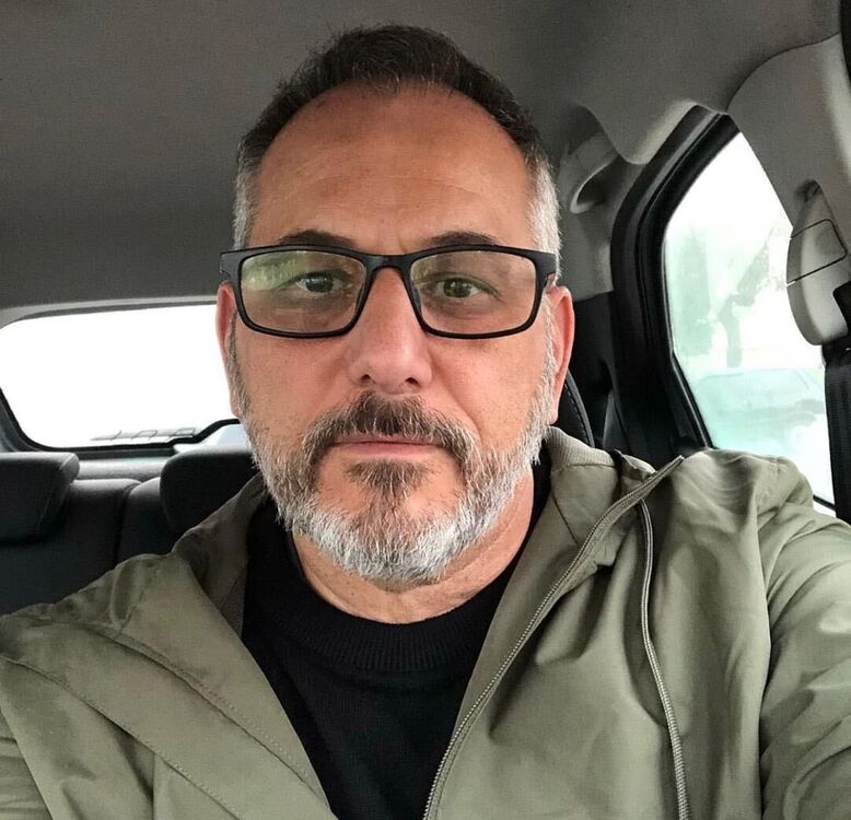  1er Arrondissement,   Daniel, 57 ,   ,   