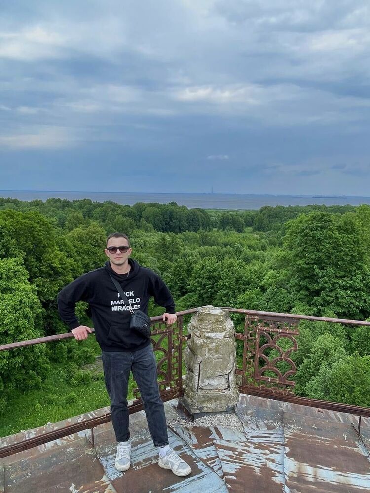  54010991  , 24 ,    -