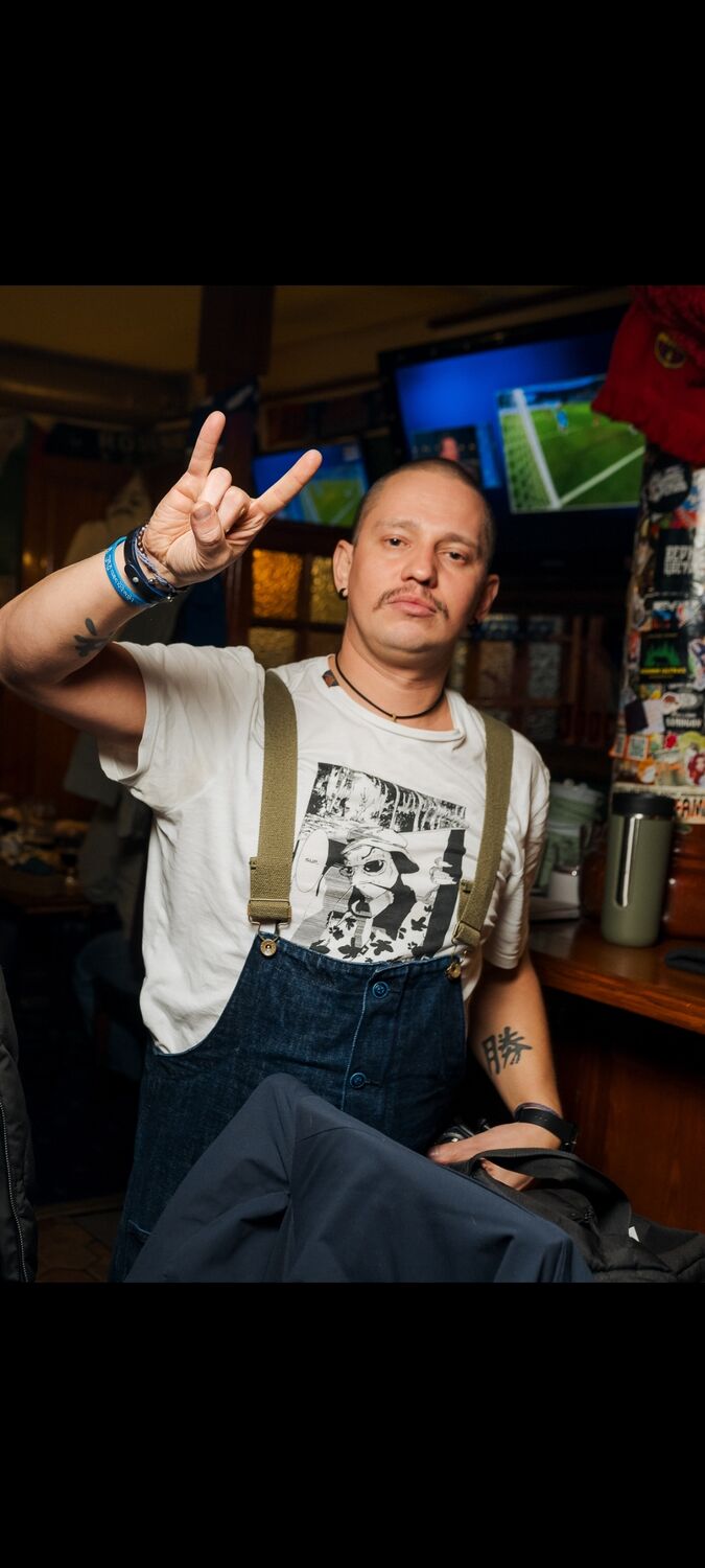  54669821  Buch, 37 ,    -