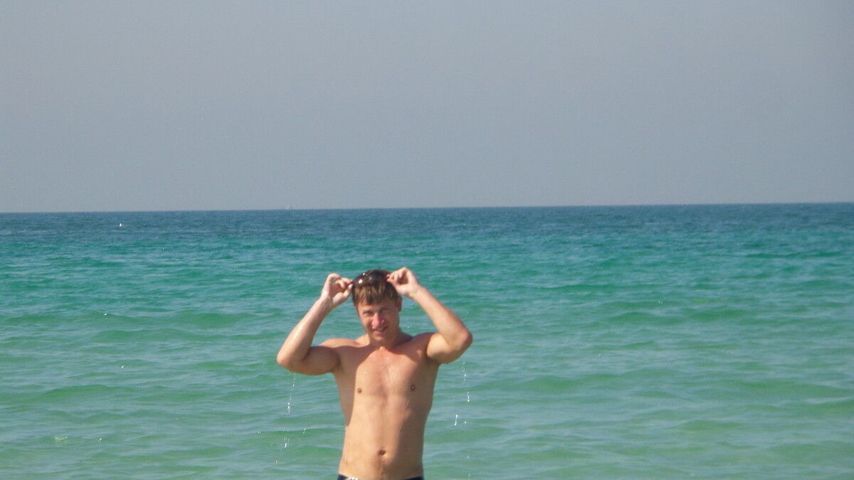 ,   Sergio, 41 ,     , c 