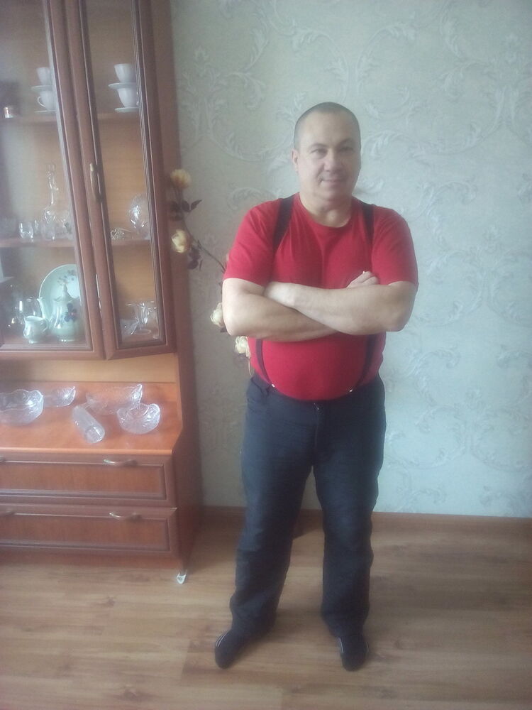  15310141  Oleg, 60 ,    