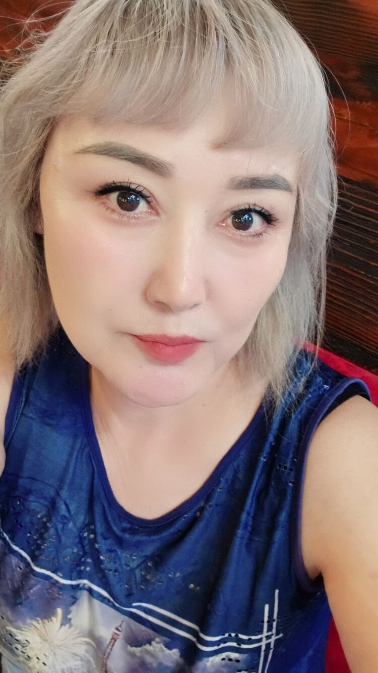  52556811  Aika, 45 ,    