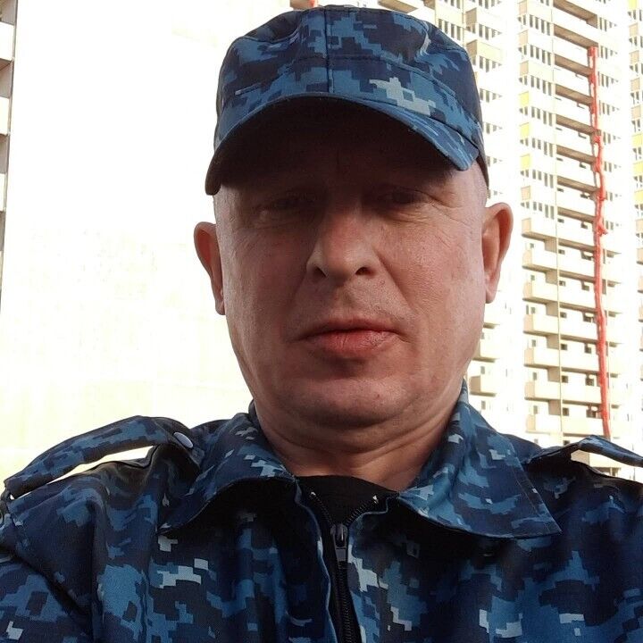  33907771  Vladimir, 53 ,    --