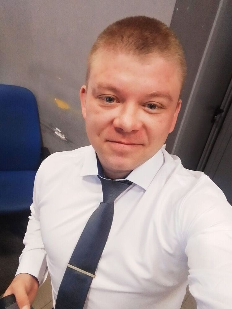  51764241  Krasauchig, 30 ,    
