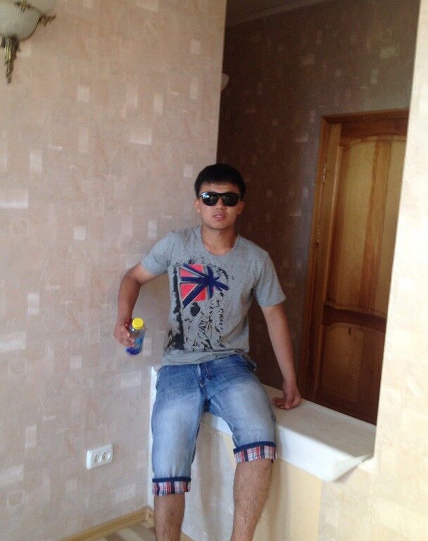  4030611  Rusik, 34 ,    