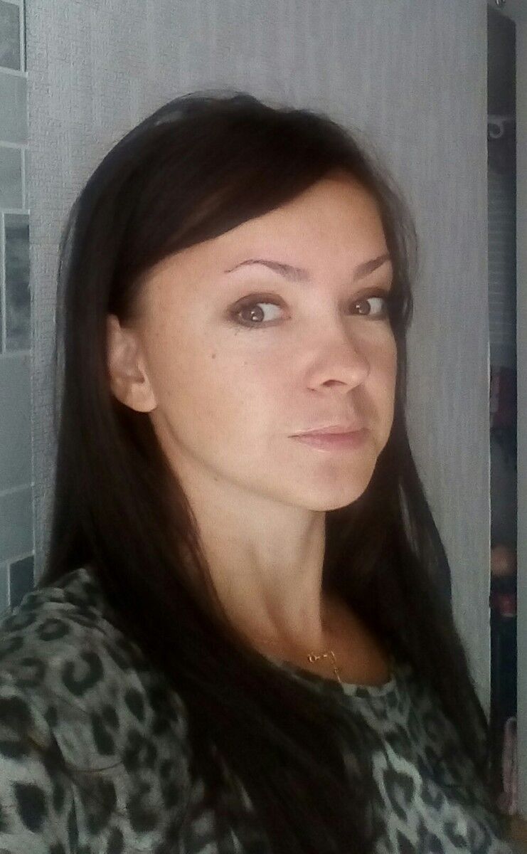  ,   Olga, 42 ,  