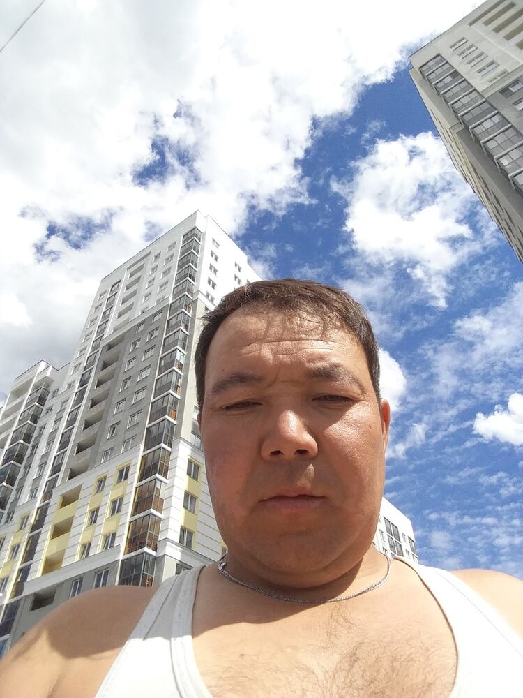  9793721  , 42 ,    