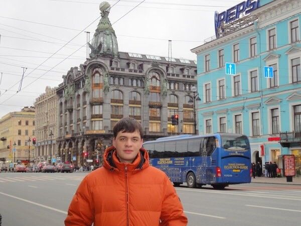  5756191  Anton, 39 ,    