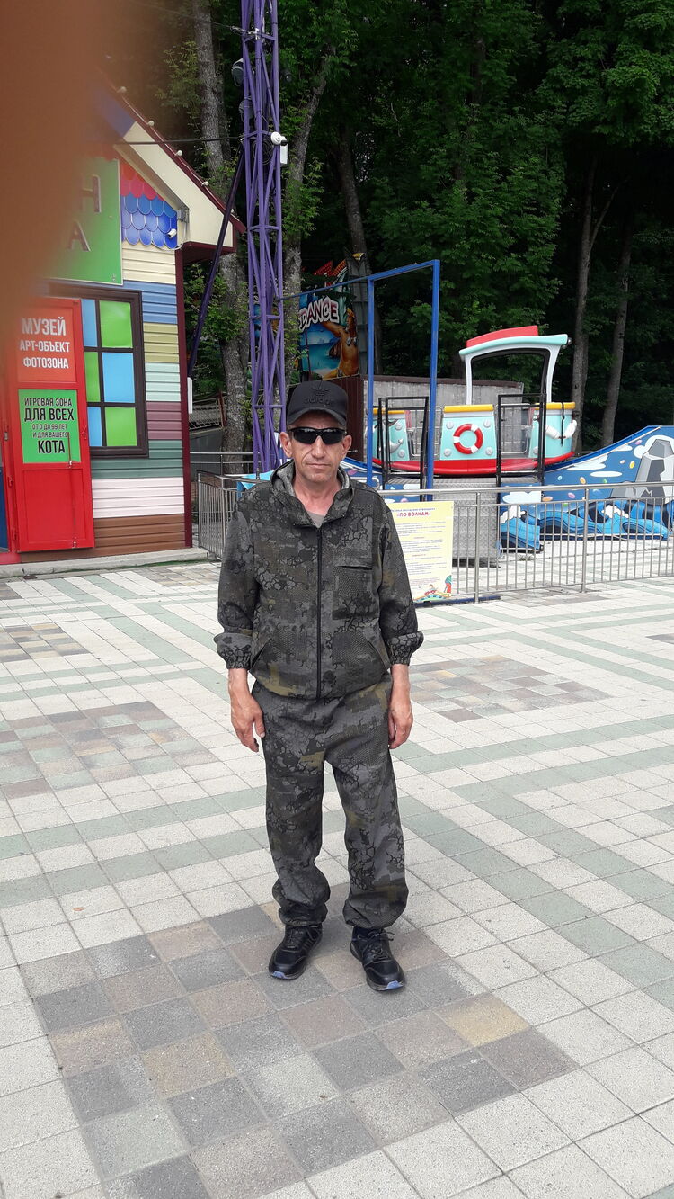 36465971  Igor, 46 ,    