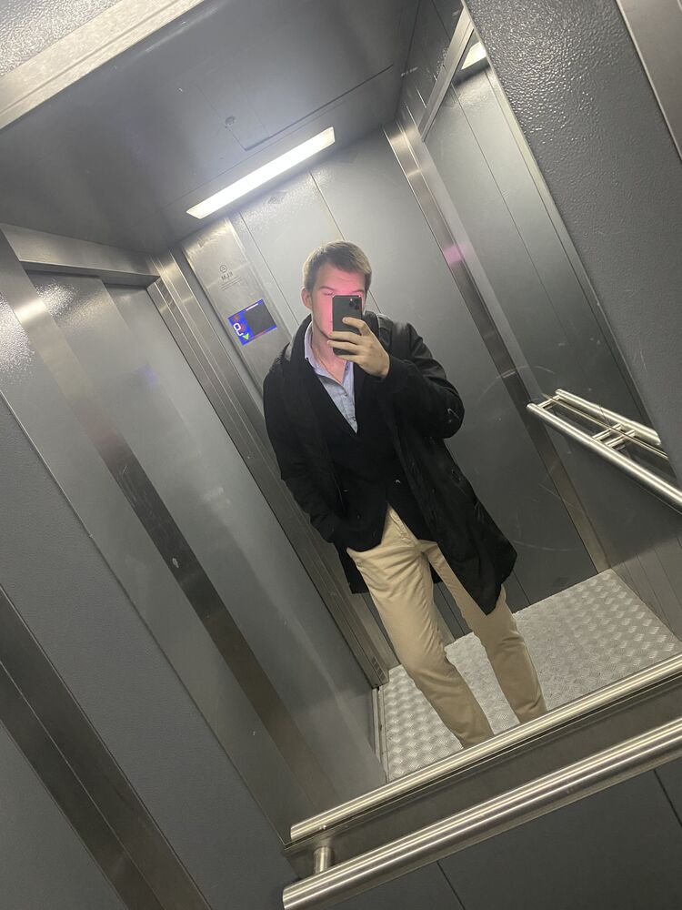  38746701  , 28 ,    -