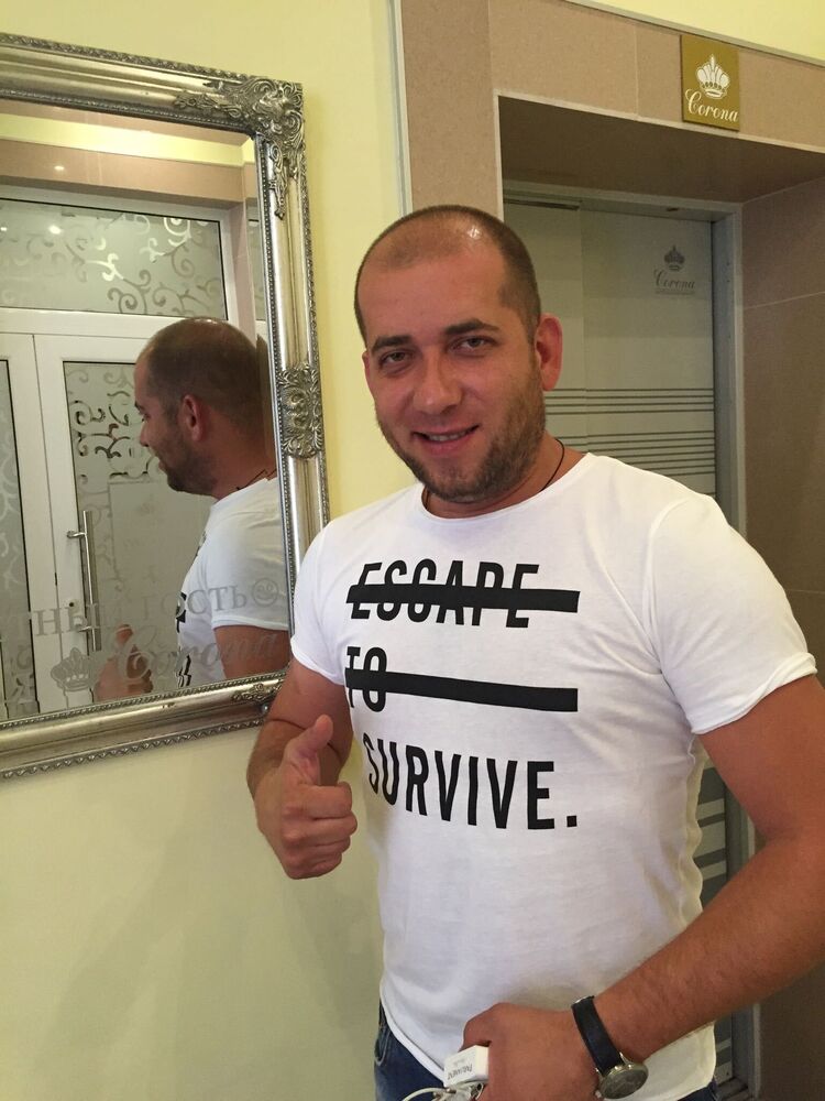  ,   Vladimir, 44 ,   ,   , c 