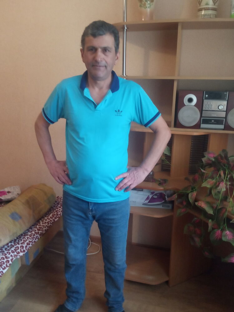  32875671  Vardan, 61 ,    