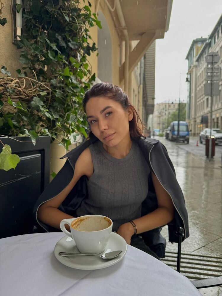  53066191  , 30 ,    