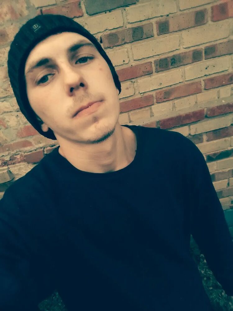  39258501  Vadim, 25 ,    