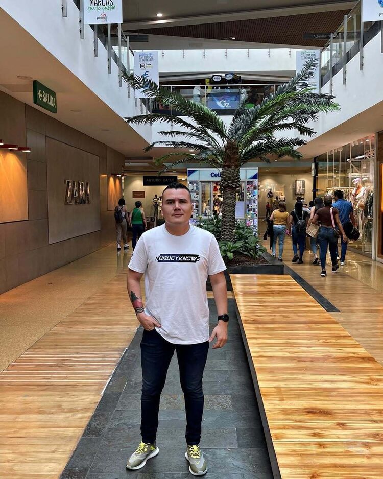 ���� 50195761 ������� ����, 37 ���, ���� ���������� � �����