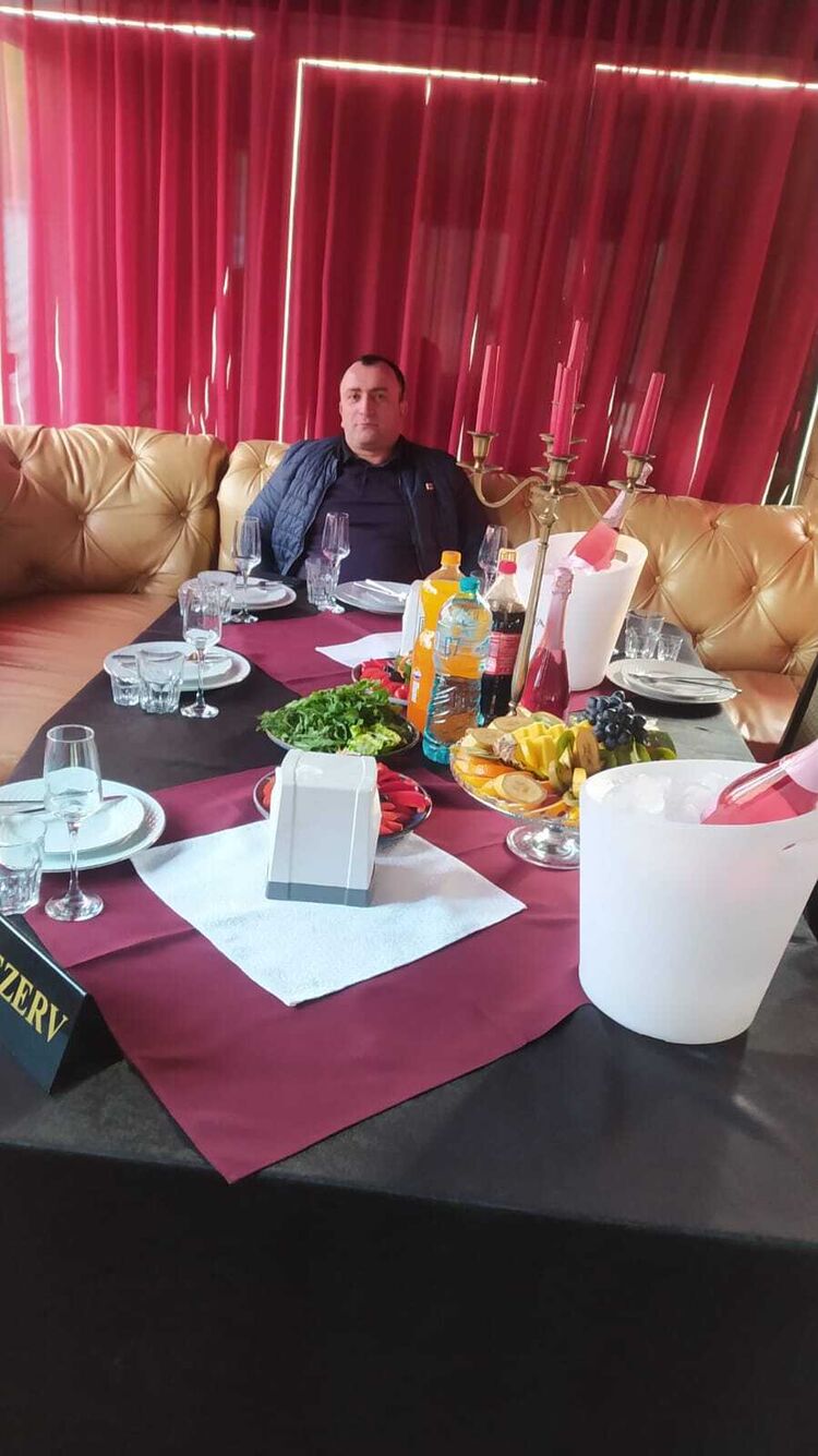  ,   , 40 ,   ,   
