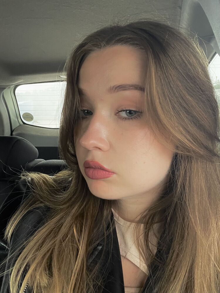  44976901  Darya, 20 ,    