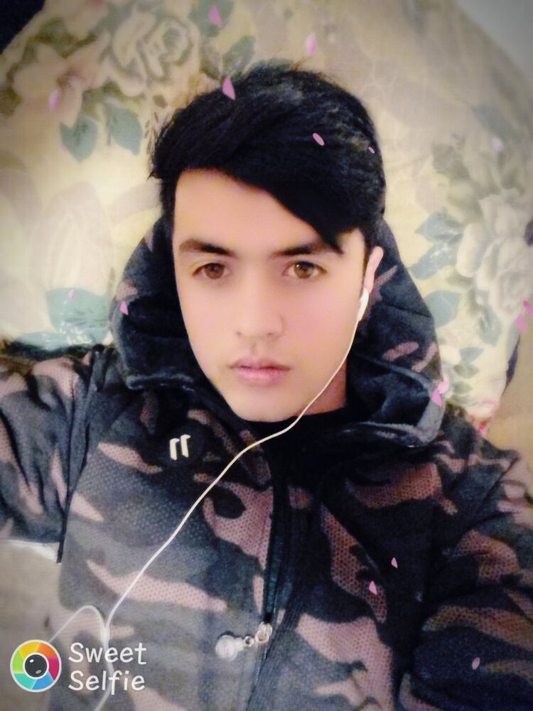  ,   Ruslan, 32 ,   ,   , c 