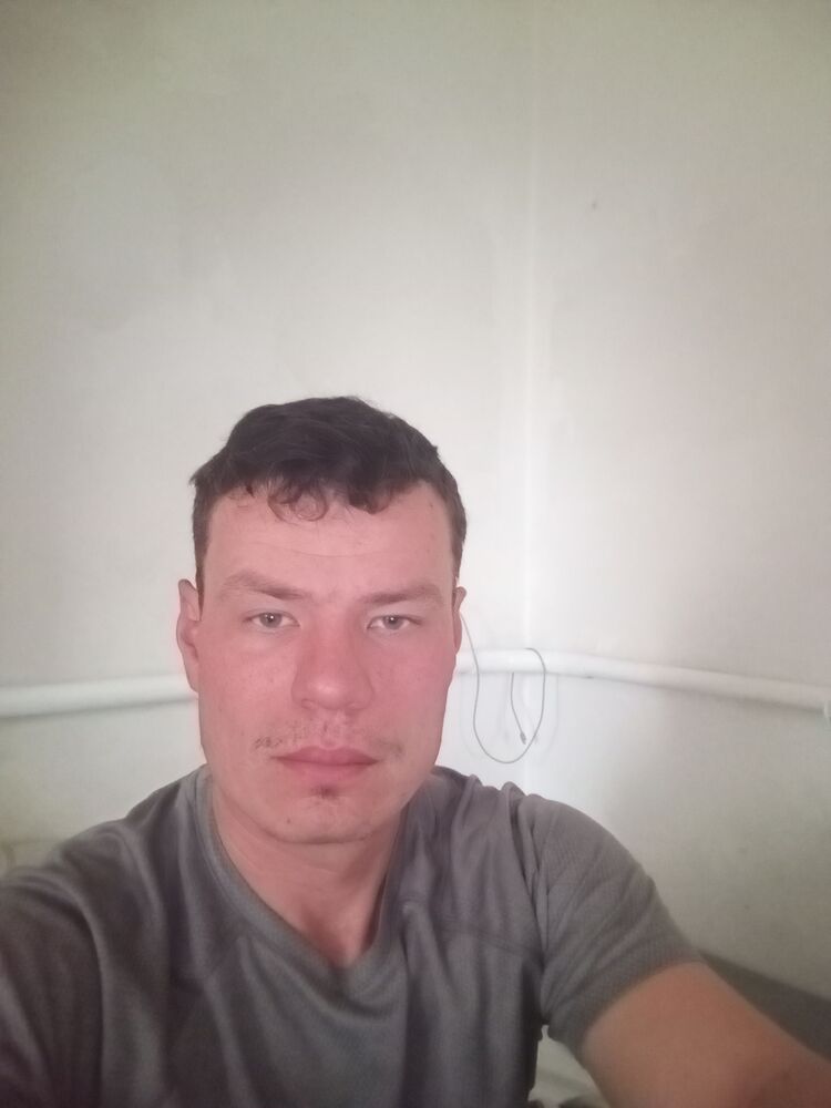  48589971  , 34 ,    