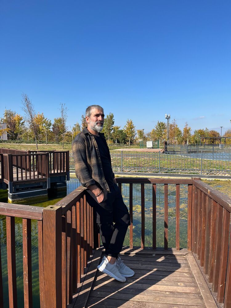  ,   Ahmet, 40 ,   ,   