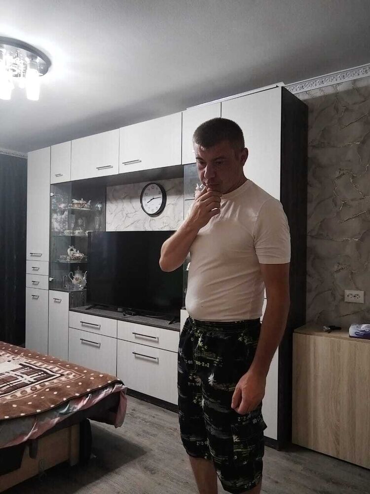  44924521  , 38 ,    