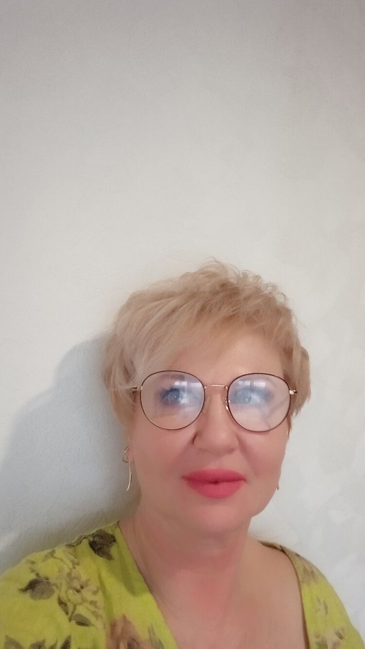  42070961  , 44 ,    