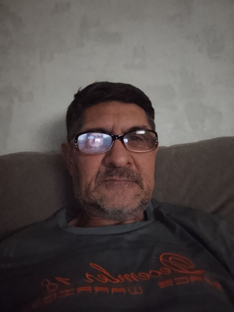 48686921  , 58 ,    