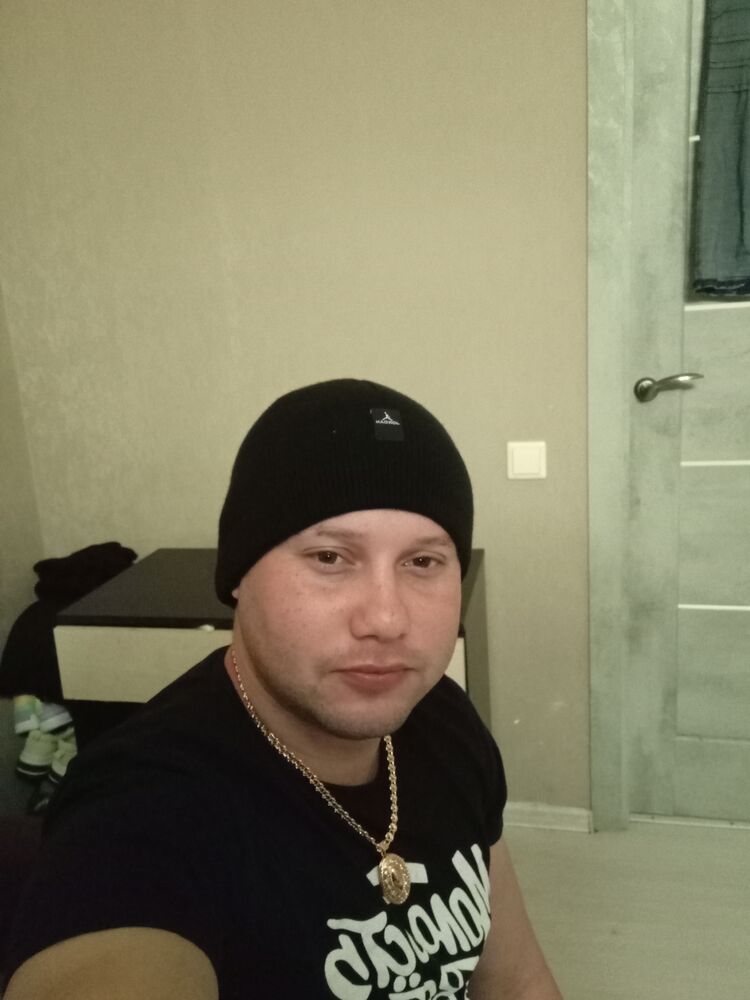  42091241  Andris, 30 ,    