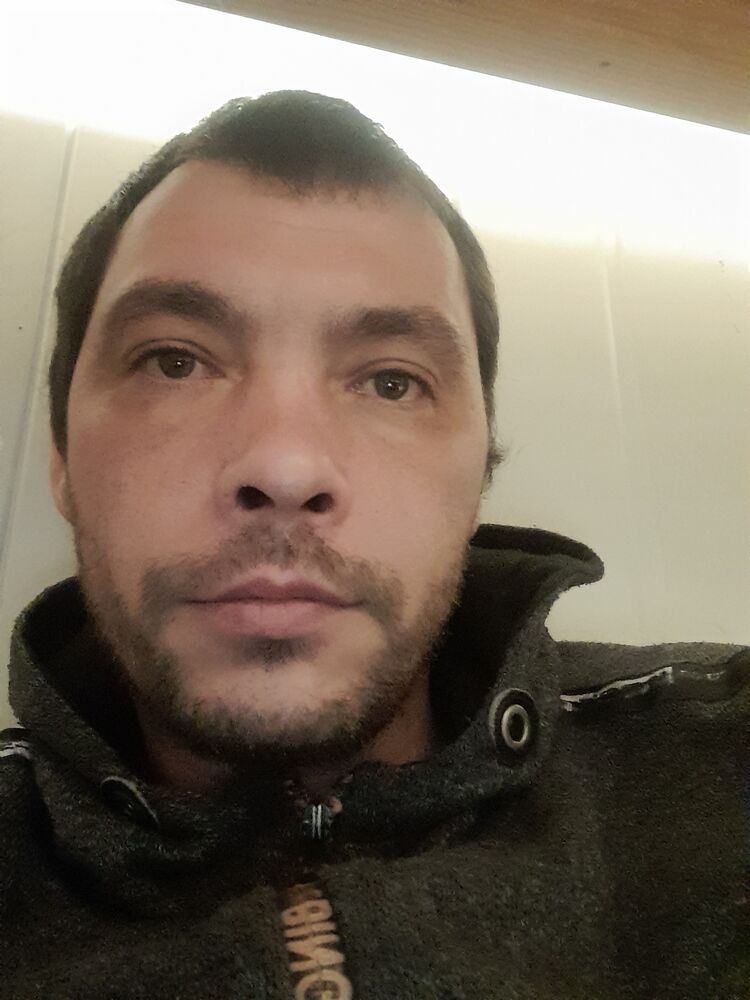  47932471  , 40 ,    