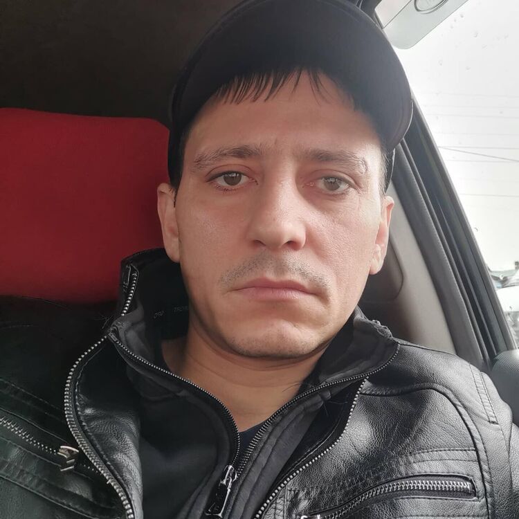  25808861  Alexey, 37 ,    -