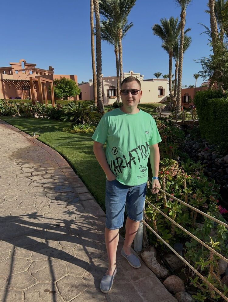 ���� 56039851 ������� Antonio, 36 ���, ���� ���������� � �������