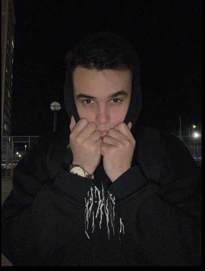  39607581  , 21 ,    