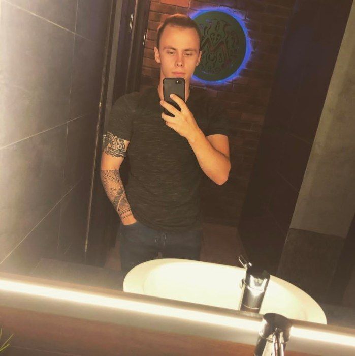  ,   , 29 ,   ,   