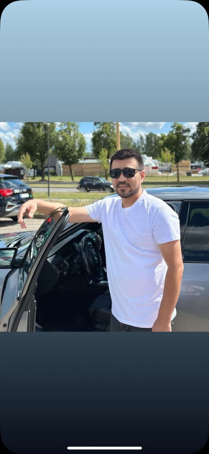  52488571  Daler, 38 ,    