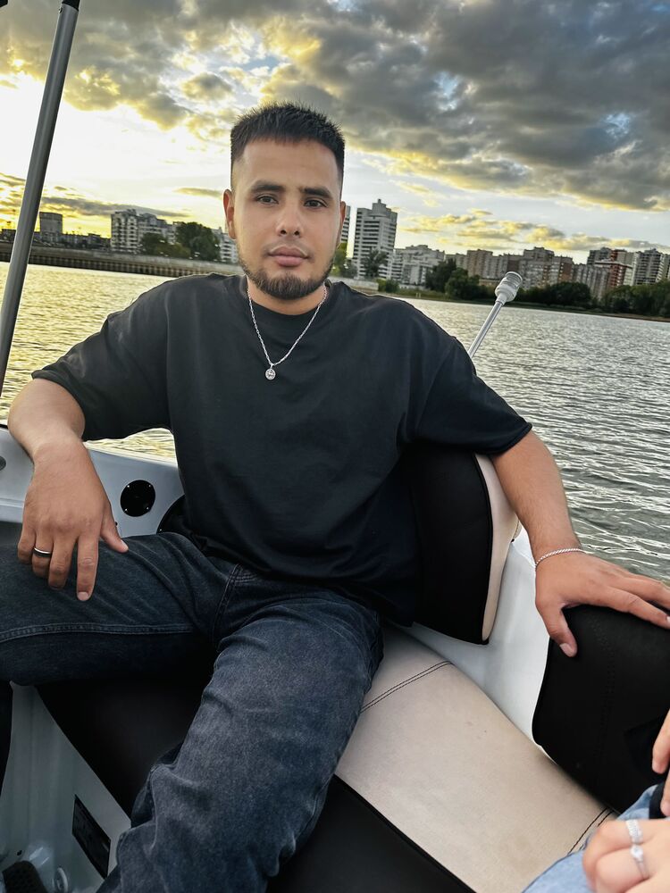  ,   , 28 ,   ,   