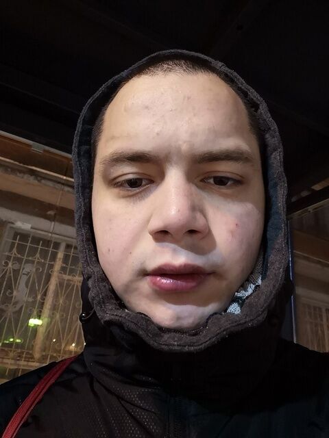  46925561  , 24 ,    