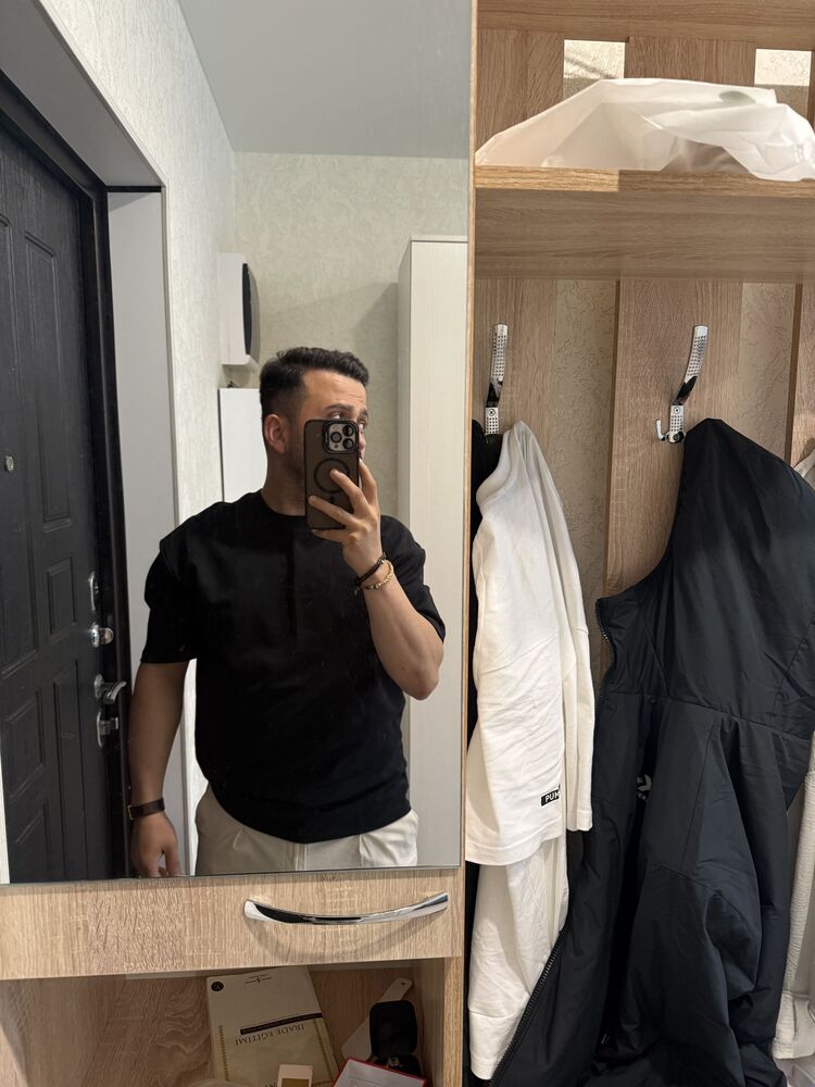  52227021  Mehmet, 34 ,    