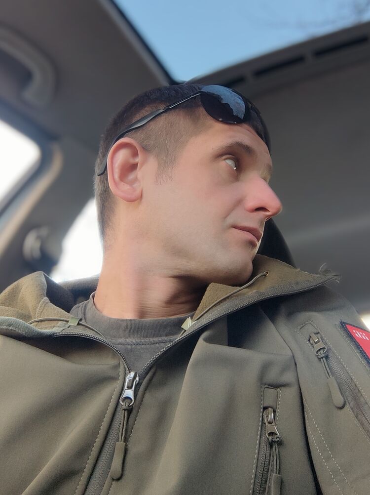  39185751  , 40 ,    