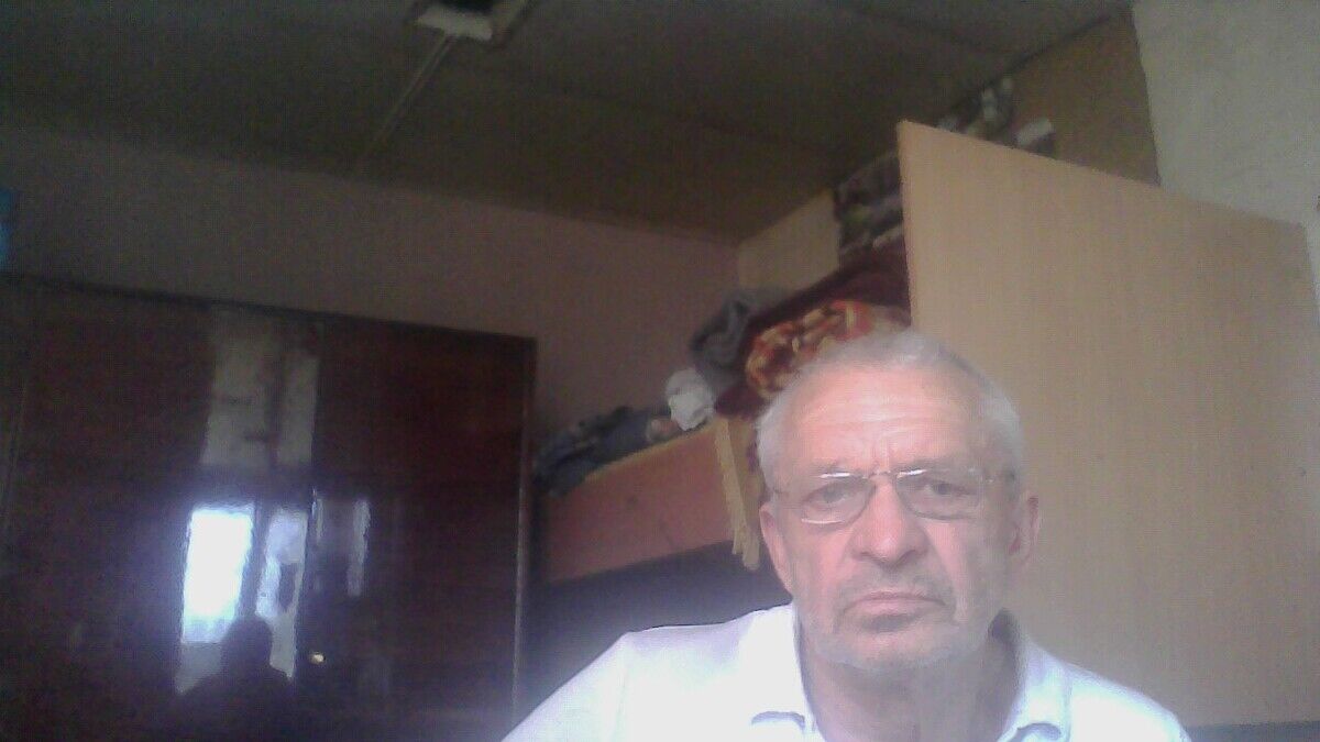  20877141  , 72 ,    
