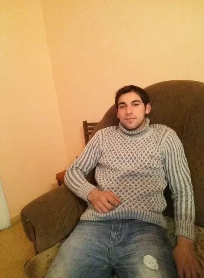  15054141  Valodja, 31 ,    