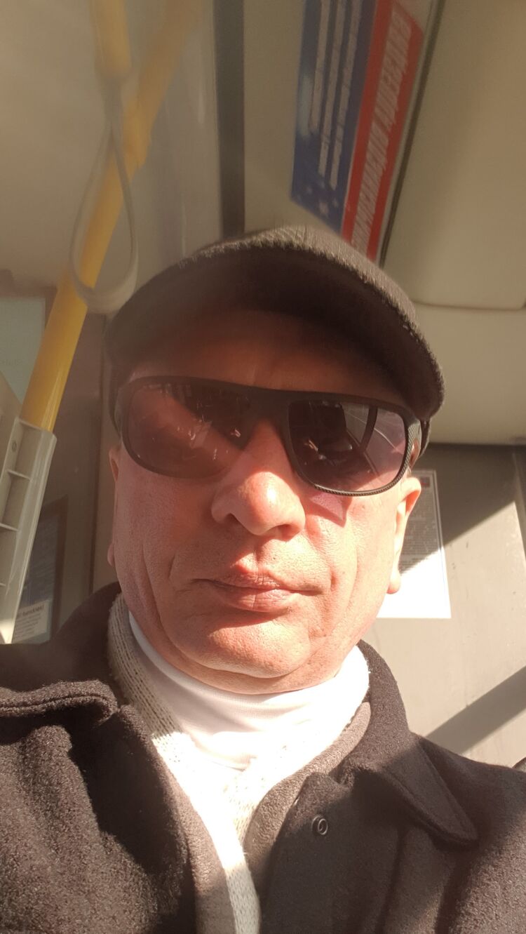  Elz,   Wlad, 52 ,   c 