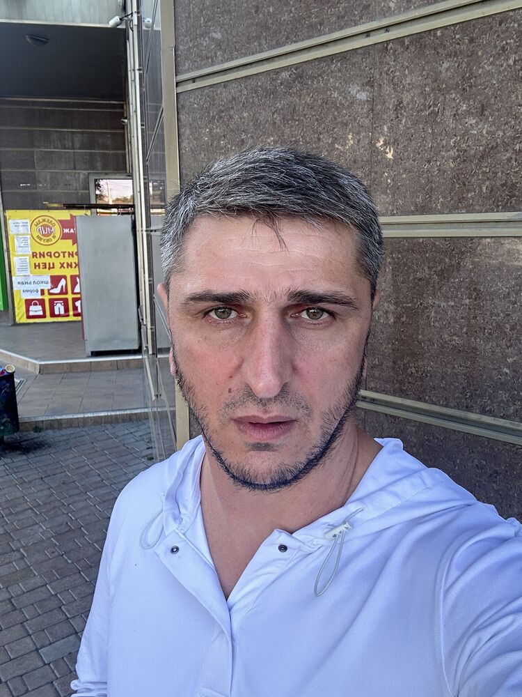  46531841  , 39 ,    