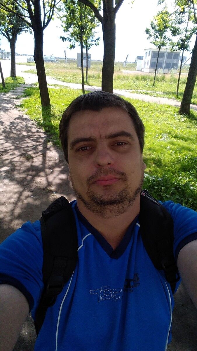  13279501  Pavel, 39 ,    -