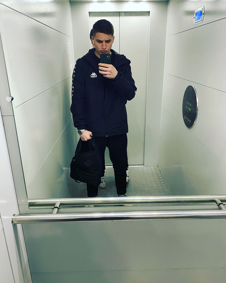  ,   , 21 ,   ,   